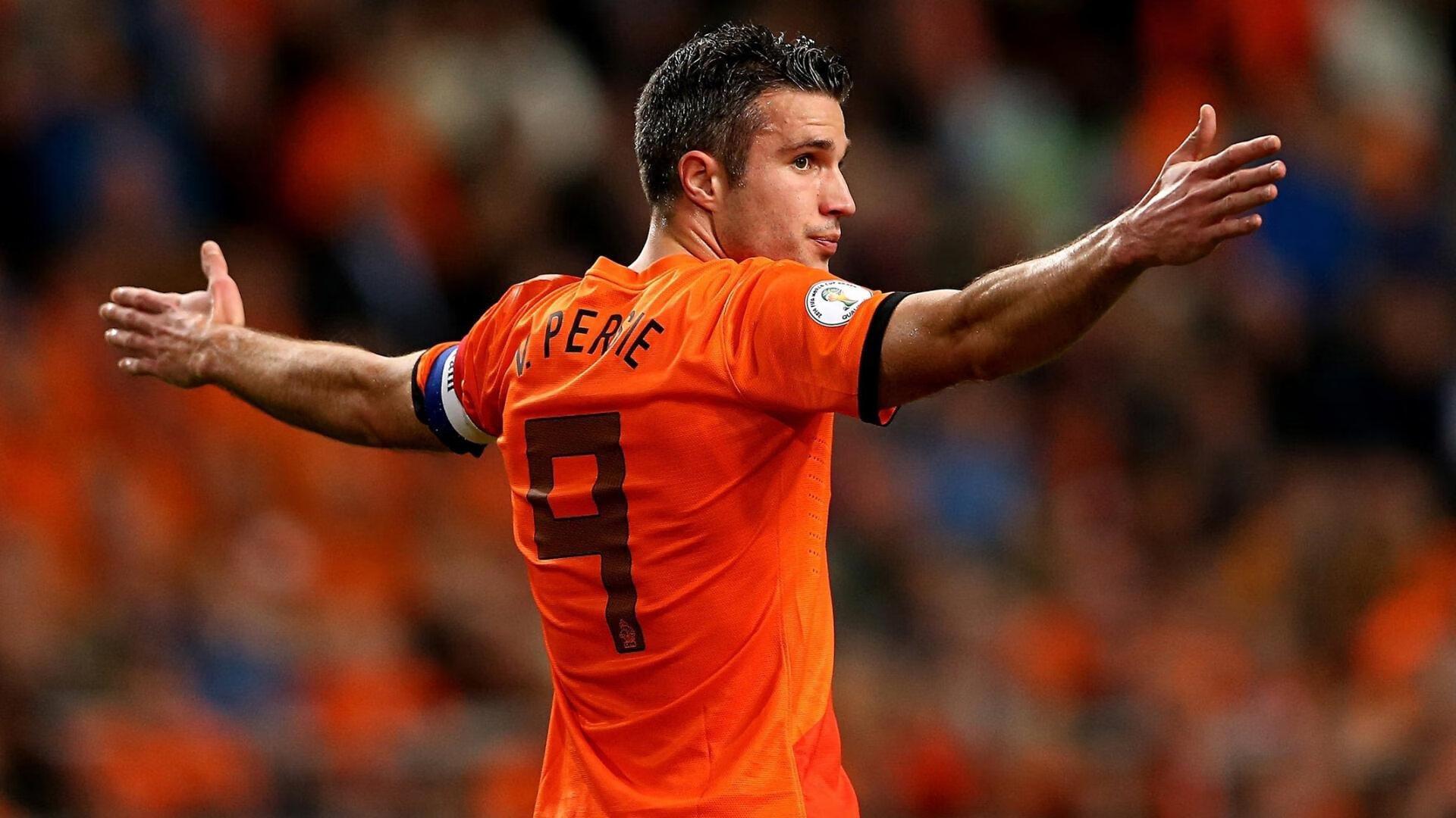 姆巴佩力荐皇马锁定法国后防新星,切尔西换帅风波下恩佐公开示好伯纳乌